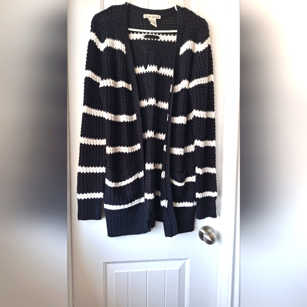 Striped Black and White Women's Sweater